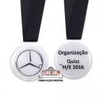 Medalha Acrlico com Adesivo - Medalha Acrlico com Adesivo. Medalha com logo em etiqueta resinada. Medalha personalizada. Medalhas para campanha promocional.