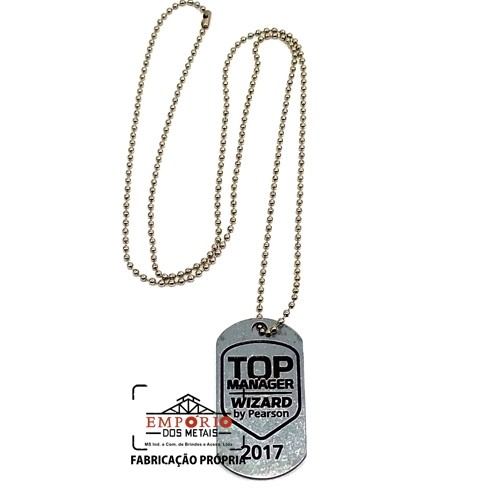 Dog-Tags em relevo