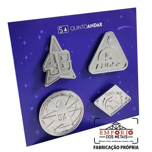 PIN NIQUEL EM RELEVO