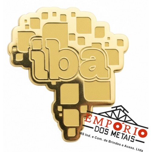 PIN DOURADO EM RELEVO