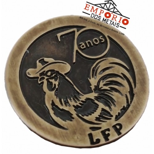 MOEDAS EM RELEVO