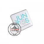 Pin Juntos - Pin juntos. Pin em metal com adesivo e cobertura de resina transparente. Pin personalizado com etiqueta. Pins promocionais. Pins para campanhas.