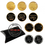 Pin Premiao - Pin premiao de reconhecimento gravados em relevo com banhos dourado, bronze e prata velha, aplicao de cor esmaltada, strass e resina. Pins personalizados para campanha promocional. Pin multinvel com caixinha. Broche multinvel.