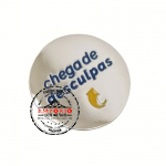 Pins Personalizados - Pin em metal no relevo com formato redondo banho niquelado e cor esmaltada. Pins promocionais para brindes e campanhas. Fabricamos pins e broches de metal para eventos sob encomenda.