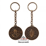 Chaveiros em relevo - Chaveiros em metal com frente e verso em relevo e banho bronze, montado com corrente e argola comum. Fbrica de chaveiros personalizados. Chaveiro Padre Haroldo.