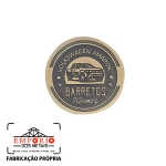 PIN DIVULGAO EM RELEVO - Pin em metal no relevo, banho bronze. Fbrica de pins em relevo para evento promocional. Broche com logo de empresa. Pin de lapela.