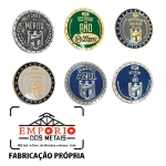 PINS DE RECONHECIMENTO - Pins em metal no relevo com banhos dourado, niquelado e prata velha. Fbrica de pins de reconhecimento. Brindes para empresas. Pins de premiao personalizados. Broches para eventos.