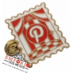 PIN EM RELEVO