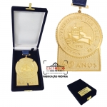 Medalha com Estojo - Medalha com Estojo. Medalha em relevo dourado. Medalha comemorao. Medalha 40 anos. Medalha personalizada.