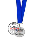 Medalha Adesivada/Resinada - Medalha personaliza adesivada e resinada em metal com banho niquelado, verso liso, montada com passador e fita de cetim para pescoo a 01 cor.