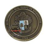 Medalha em Relevo - Medalha em metal no relevo com banho bronzeado, aplicao de cor chapada, formato redondo medindo 60mm de dimetro, embalada individualmente em saco plstico.